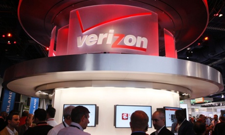 Fisa chief judge defends integrity of court over Verizon records collection