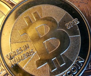 Coinbase now lets you send, buy or sell Bitcoin via SMS